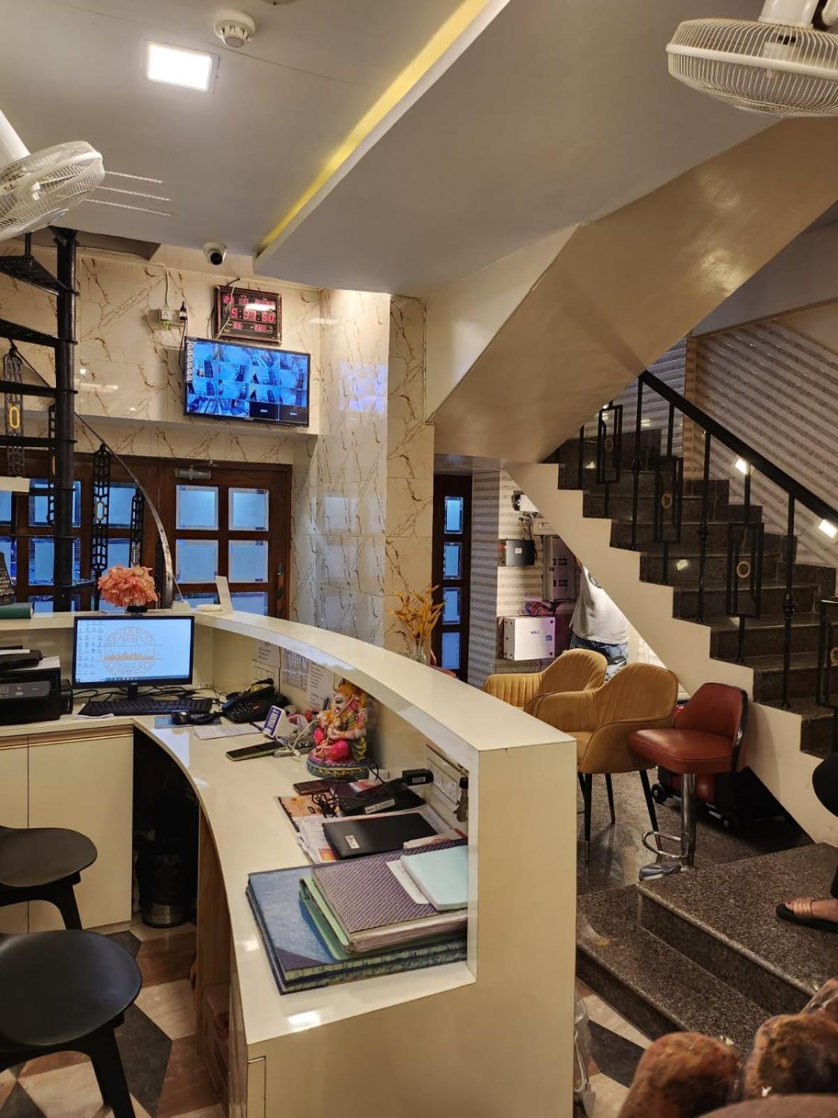 The City Of Joy Calcutta Extérieur photo